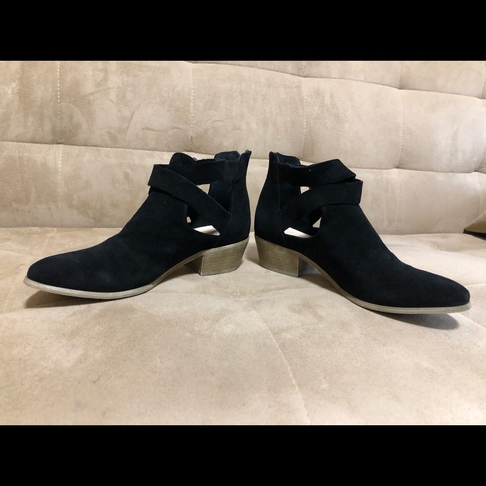 Black booties